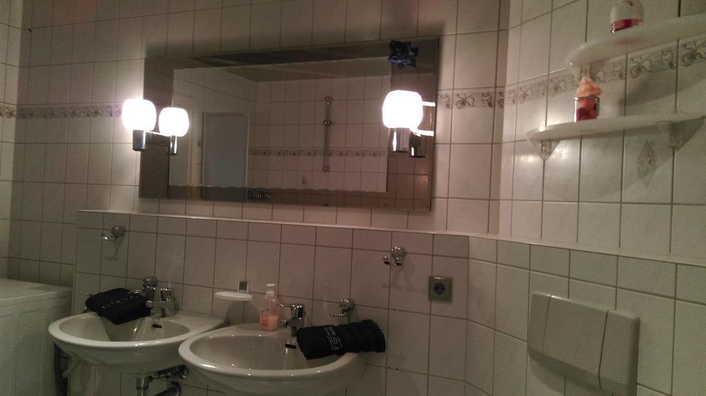 Pension Remenar & Lorenz ツァイエーン 部屋 写真